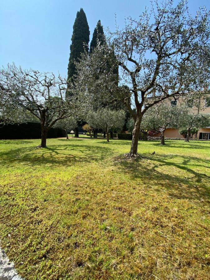 Апартаменти Welcome Traveller Residenza San Severo Бардоліно Екстер'єр фото